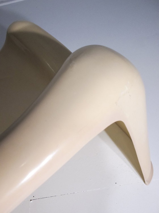 Image 1 of Artemide Toga Chair 1 van Sergio Mazza / Gebroken wit / Patent aangevraagd