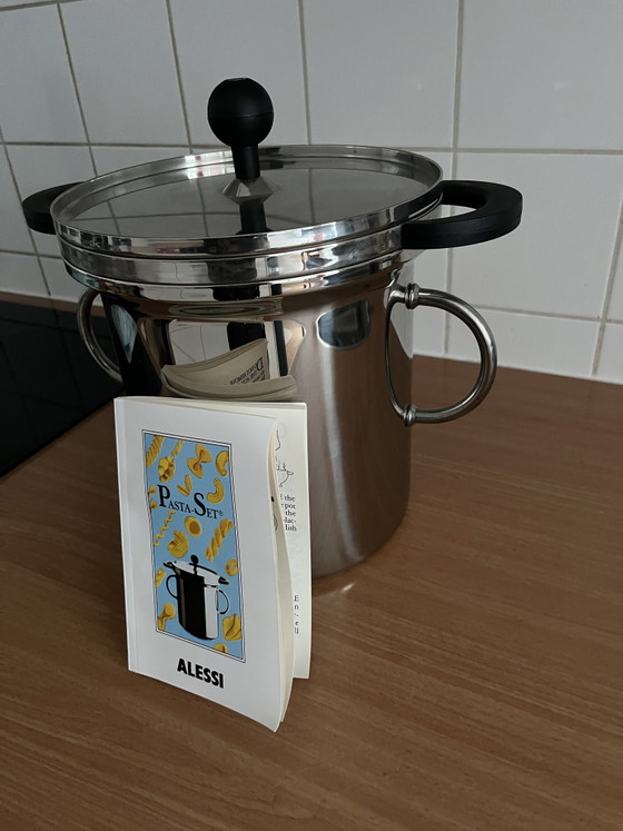 Marmite à pâtes Alessi avec passoire intégrée – Accessoires de cuisine, Plastique, rvs (photo 6 of 9)