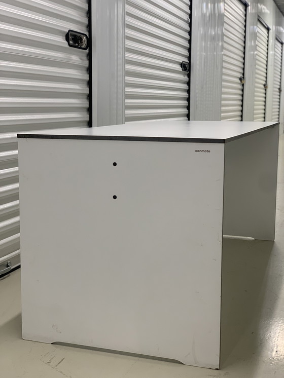 Image 1 of Table d'extérieur et d'intérieur Conmoto