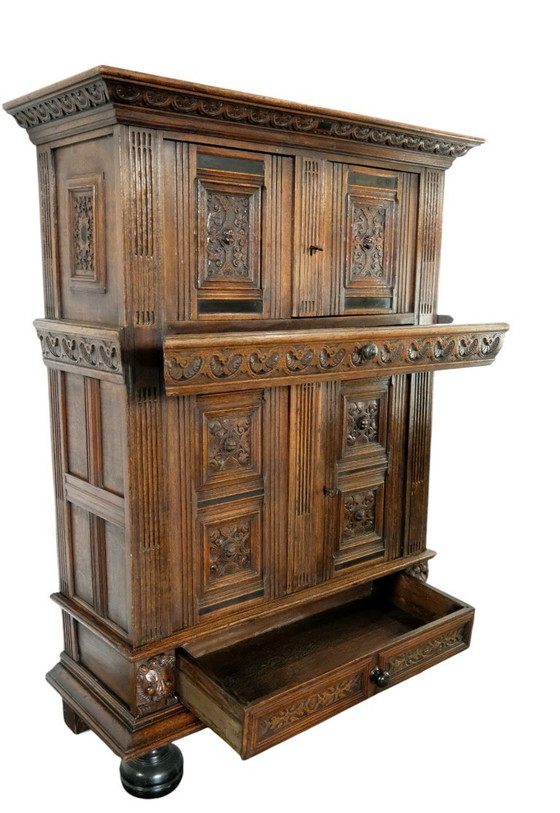 Image 1 of Fino armario Pilaster holandés del siglo XVII