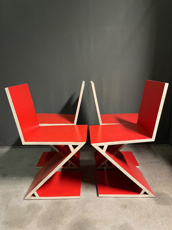 Set di 4 sedie zig zag fatte da falegname anni '80, Sedie da camera, Legno, Rosso, Modern (foto 6 di 6)