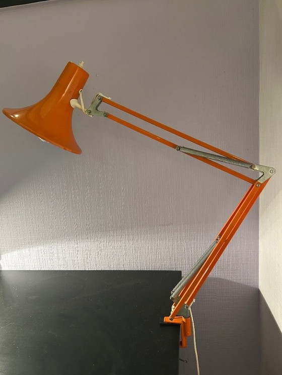 Image 1 of Luxo L-1 lamp van Jacob Jacobsen