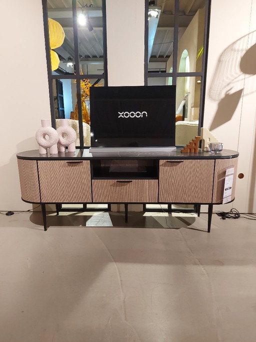 Aramon Lowboard von XOOON