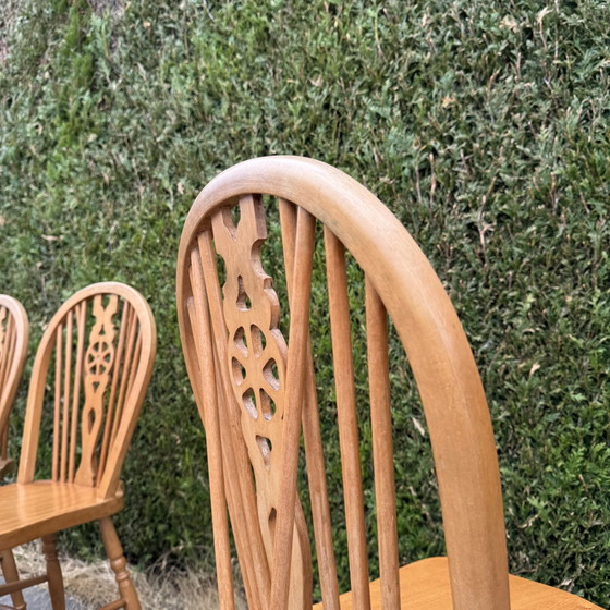 Image 1 of Set of 6 vintage wooden chairs