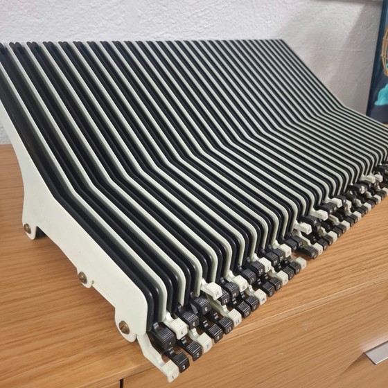 Organizzatore di vinili del 1965, vintage – Mobili TV, Plastica (photo 6 of 8)