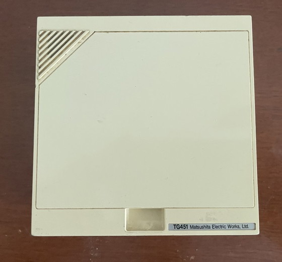 Image 1 of Réveil vintage Panasonic TG451 de 1986