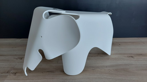 Vitra Eames Elephant