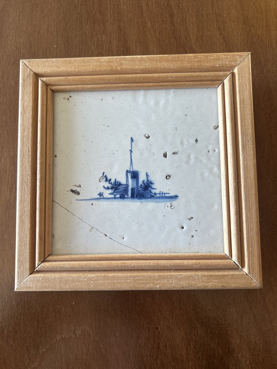 Image 1 of Set van 2 Antieke Delftse Tegels (18e Eeuw) - Vliegeren & Landschap