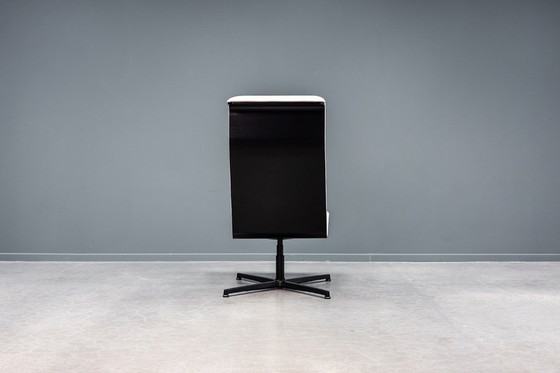 Image 1 of Tab lounge chair