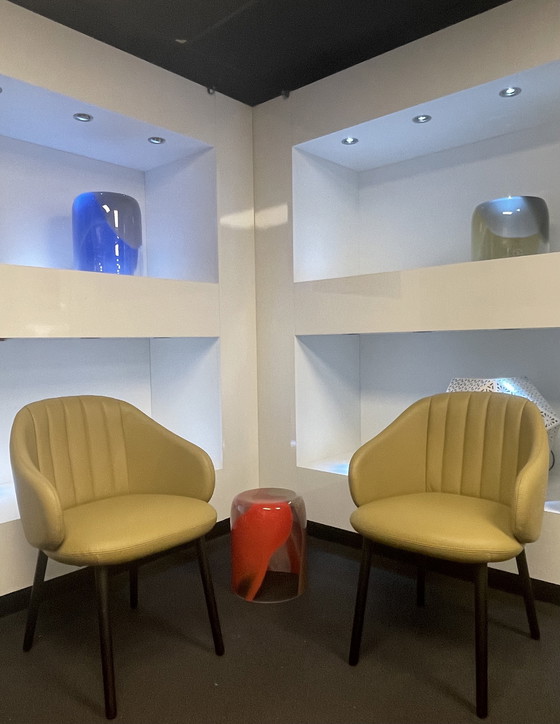 Image 1 of 2 Leolux Baani Stühle mit Armlehnen