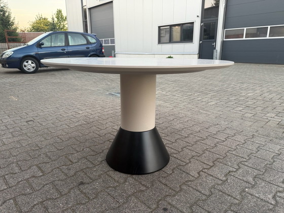 Arco Balance Dune – Mesas de comedor, Metal, Madera (photo 10 of 11)