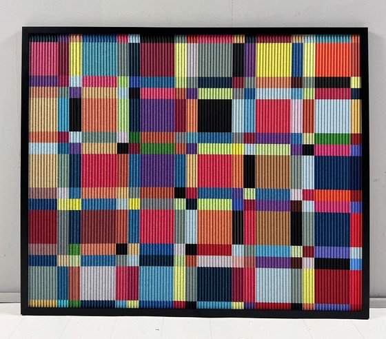 Image 1 of Lena László pour Studio Exactly, Relief lenticulaire/3D sur plaque d'aluminium avec laminage, « 210 formes géométriques », é