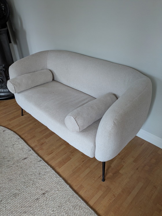 Image 1 of Panca in tessuto bianco