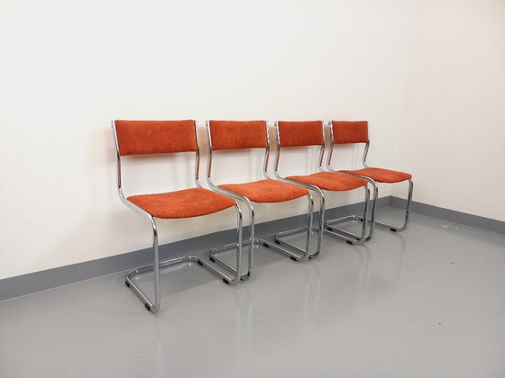 Image 1 of Suite of 4 vintage cantilever chairs in chromed metal and fabric from the 70s