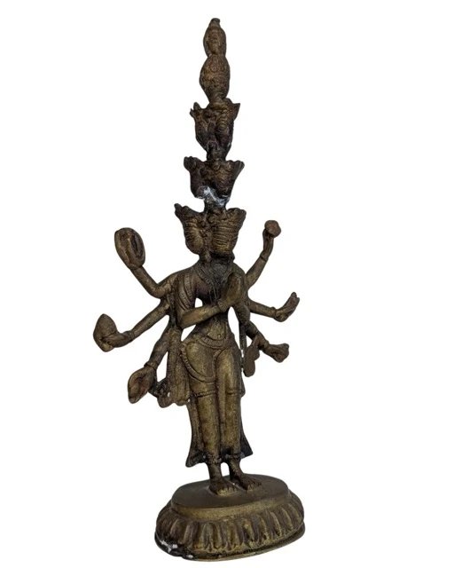 Vuurvergulde bronzen Avalokiteshvara – Tibet, 18e–19e eeuw – Beeldhouwkunst (photo 2 of 12)