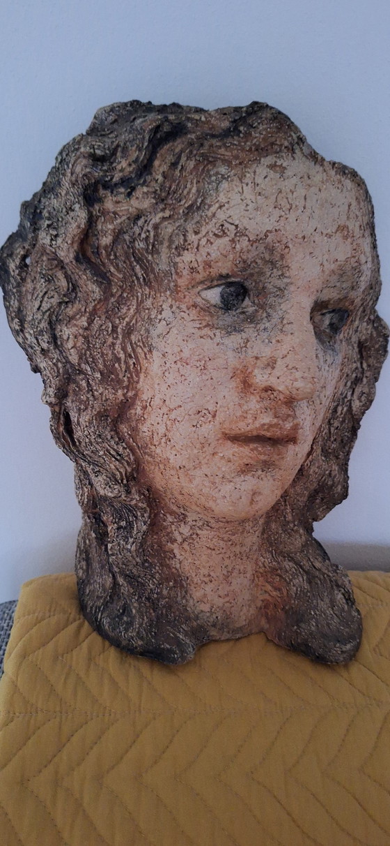 Image 1 of Belle œuvre d'art de la pierre brute Femme de la Renaissance