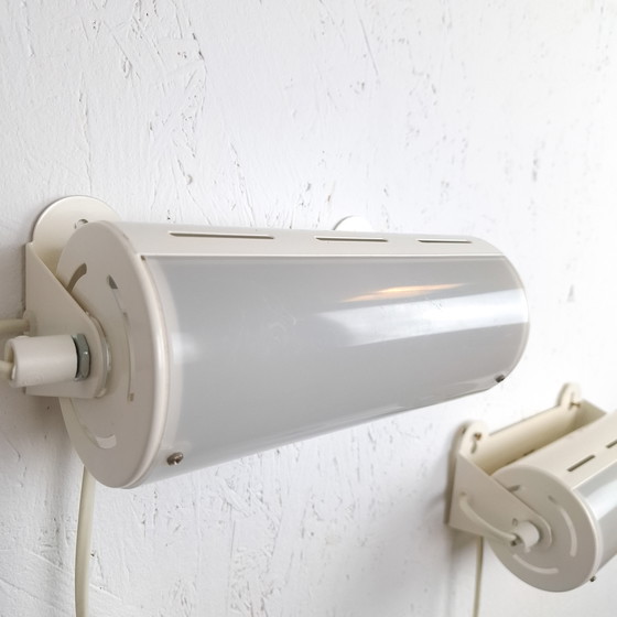 Image 1 of 2 lampade da parete vintage Ikea Smyg lampada da comodino in metallo/plastica bianca