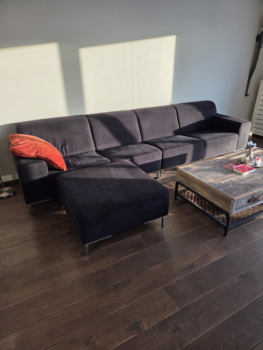 Divano Montel Xenon antracite con poggiapiedi, 5 persone