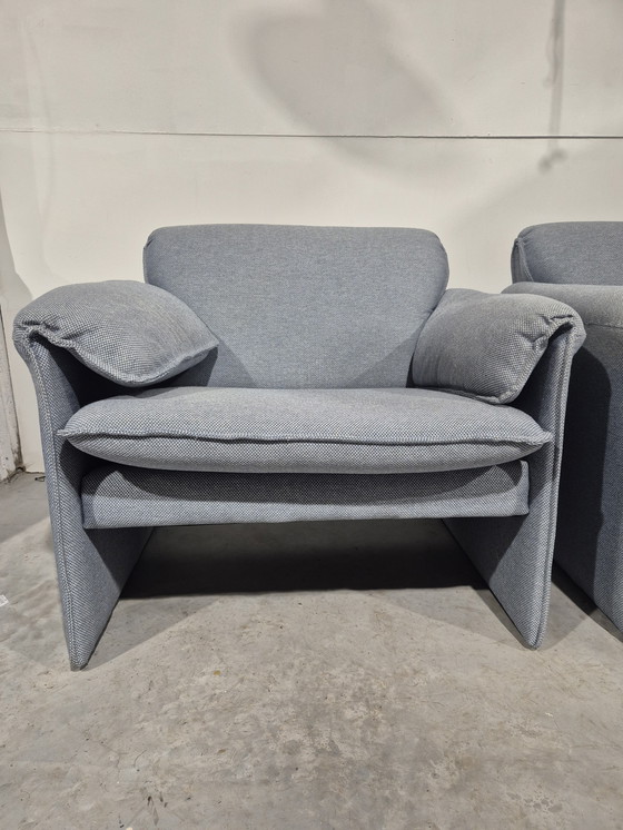Image 1 of 2 x bora bora leolux armchair grey-blue fabric