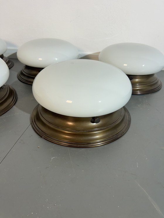 Image 1 of Sei lampade da soffitto in ottone del 1980