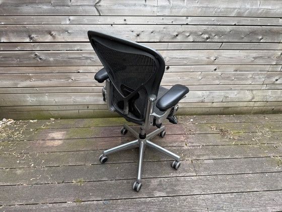 Image 1 of Sedia da ufficio Herman Miller Aeron con base cromata