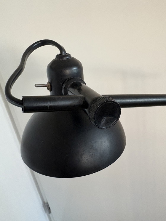 Image 1 of Lámpara de lectura de metal negro