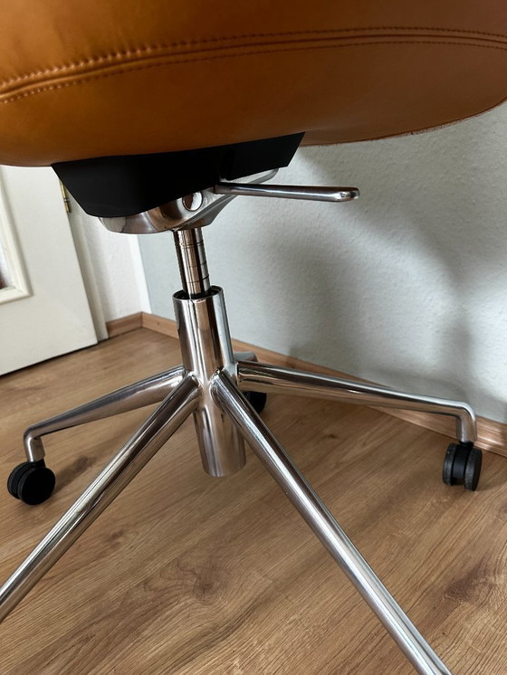 Image 1 of Hay AAC 155 Soft Duo - achterkant van cognacbruin leer.