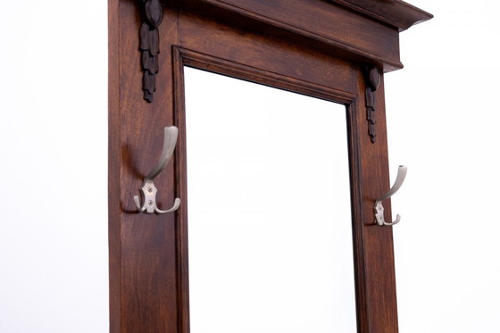 Image 1 of Garde-robe, Europe occidentale, vers 1920.