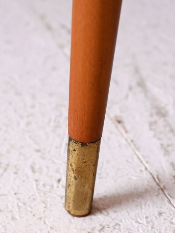 Image 1 of Nachtkastje in Scandinavisch teak uit 1950 met poten in messing