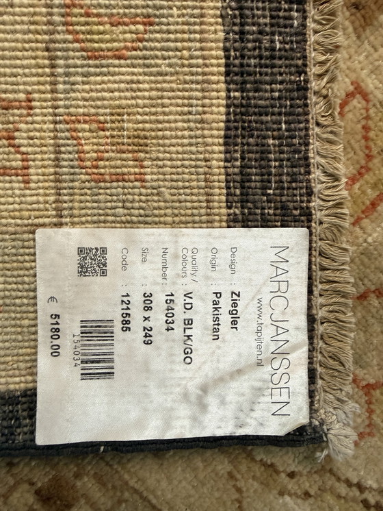 Image 1 of Grande tappeto annodato a mano in un tranquillo stile Ziegler