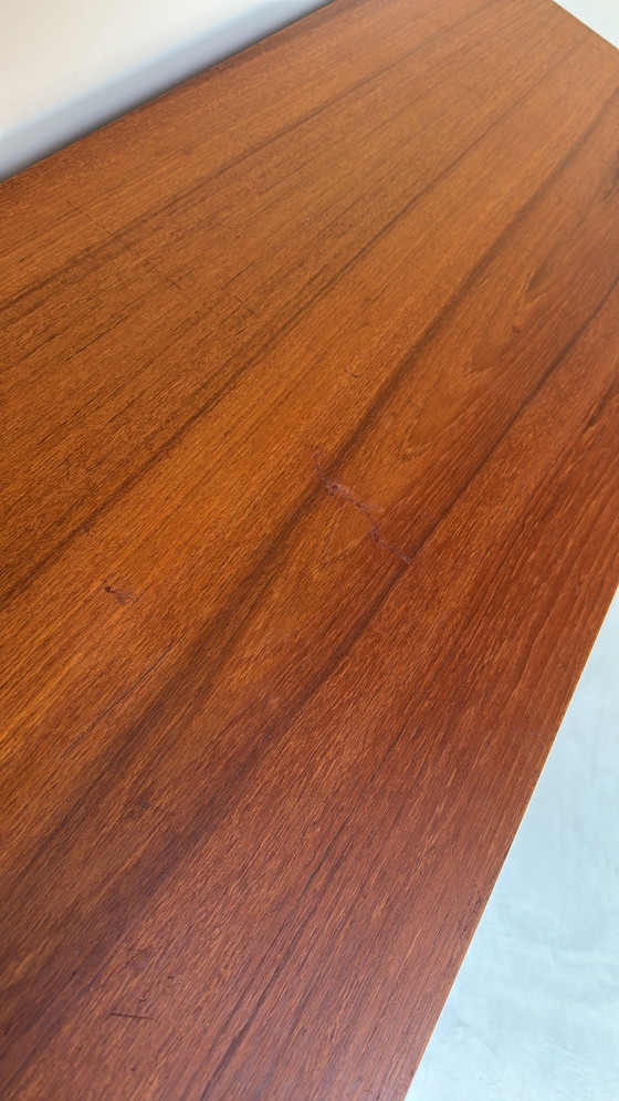 Image 1 of Vintage houten dressoir van het Deens merk Løvig met tambour deuren