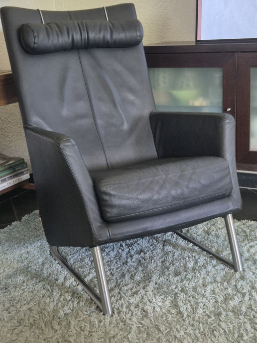 Montis armchair Madonna black
