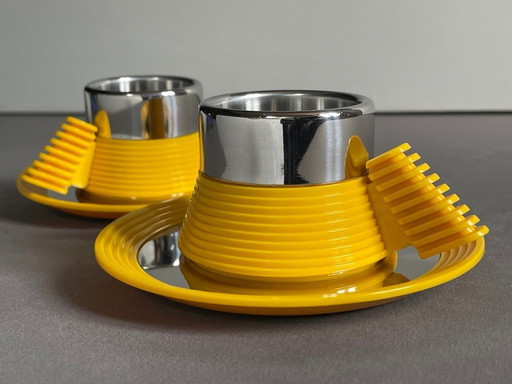 Juego de Café Espresso Carlo Giannini de los años 70 modelo "Star Trek Enterprise". Acero inoxidable y poliamida amarilla. Raro 