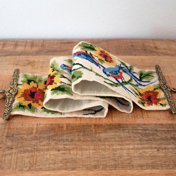 Decorazione murale vintage (corda per campanello) con motivo di uccelli e fiori: arte popolare olandese (photo 9 of 11)