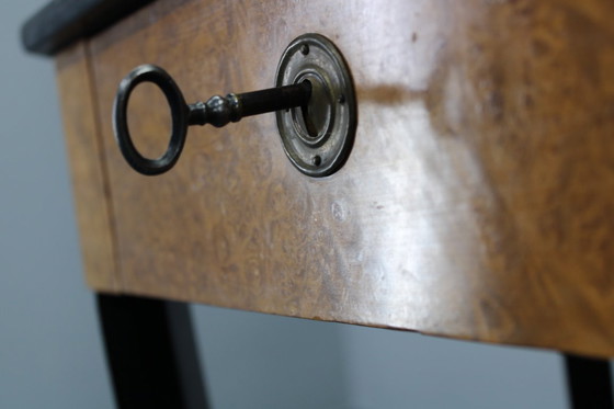 Image 1 of Table de couture Biedermeier du XIXe siècle, Autriche