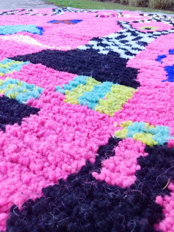 Image 1 of Tapis marocain rose en laine 270cmx170cm 
