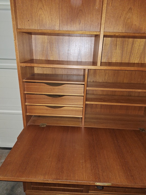Image 1 of 8
Credenza secretaire d'epoca in teak di Poul Hundevad