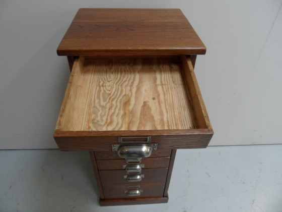 Mobile archivio vintage in rovere con cassetti – Cassettiere, Wood (photo 8 of 14)
