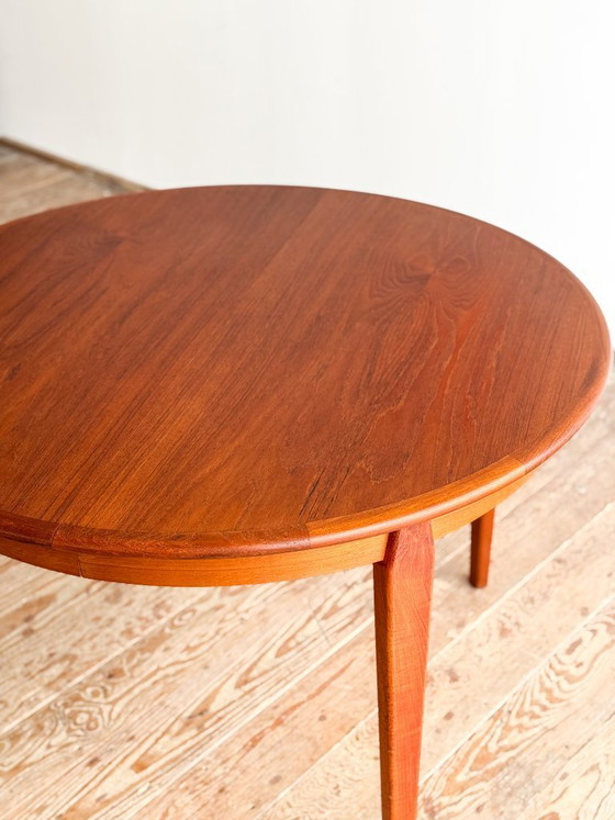 Image 1 of Deense uitschuifbare teakhouten eettafel van Sigh and Son