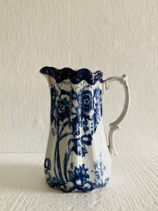 Jarra antigua de Doulton Burslem, circa 1890