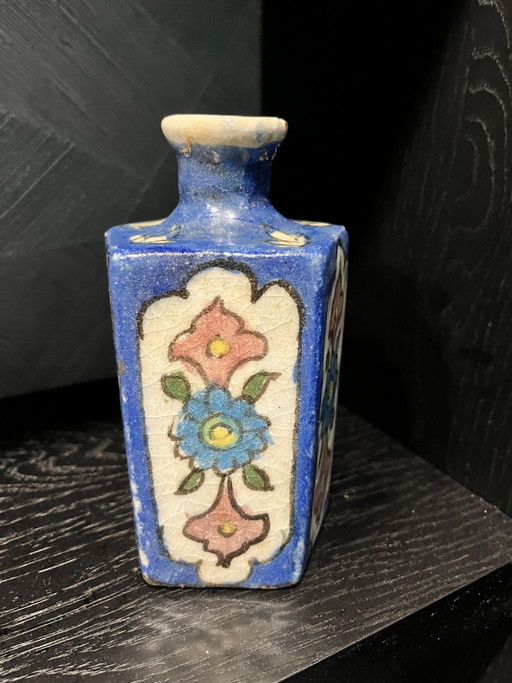 Qajar Perzisch Olieflesje – decoratieve objecten, Ceramic