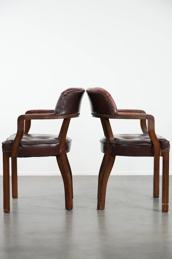 Image 1 of 2 sillas de comedor/sillas auxiliares Chesterfield de piel de vaca marrón oscuro