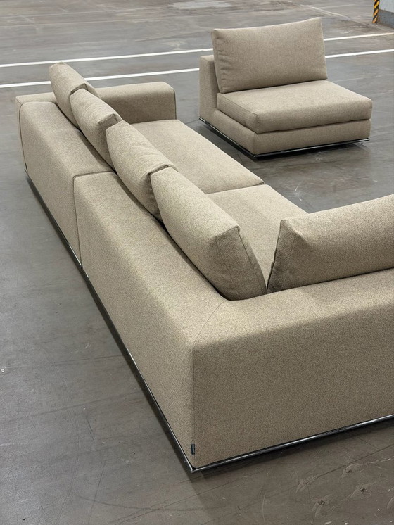 Image 1 of Minotti Hamilton | Moca |