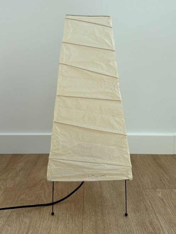 Image 1 of Pair of vintage Isamu Noguchi Akari 4N table lamps with original WB Form box