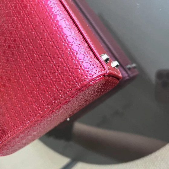 Image 1 of DIOR LADY MINI - Kalbsleder, Mikro-Cannage, Metallic-Rosa, Silberne Beschläge, Verstellbarer Riemen