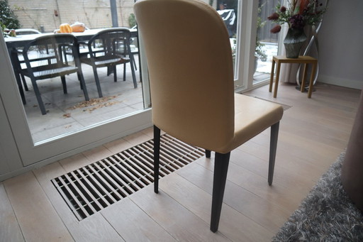 4 sedie da pranzo in pelle Molteni