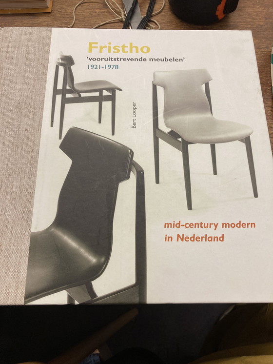 Image 1 of Scrivania direzionale in palissandro di Fristho in ottime condizioni