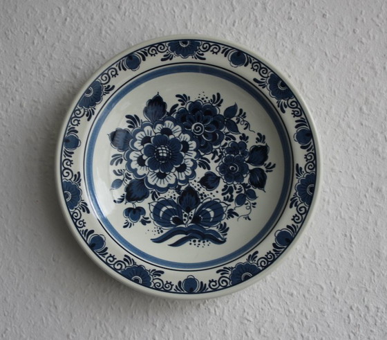 Image 1 of 6 wall plates motif Royal Thistle Blueware Delfts hand-painted vintage
