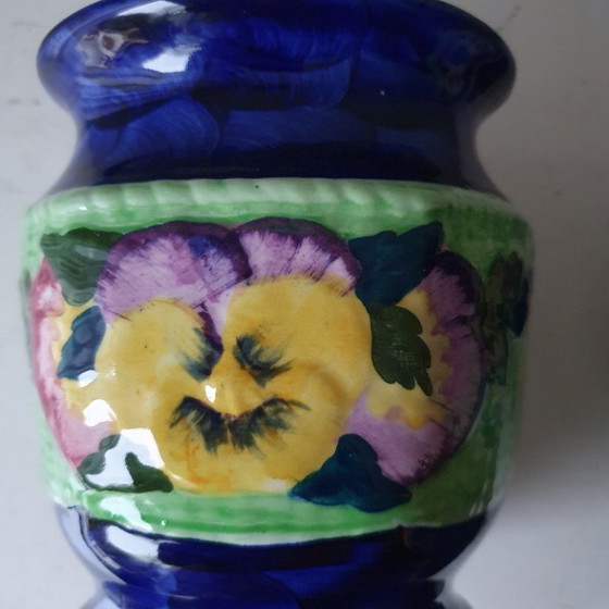 Image 1 of Two "Pique fleur" vases by Maling Pottery England ca 1930-1935