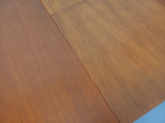 Image 1 of Vintage Scandinavian style round teak dining table from the 1950s/60s with extension